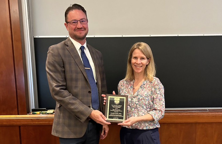 Stone delivers Fernández-Lindsay lecture